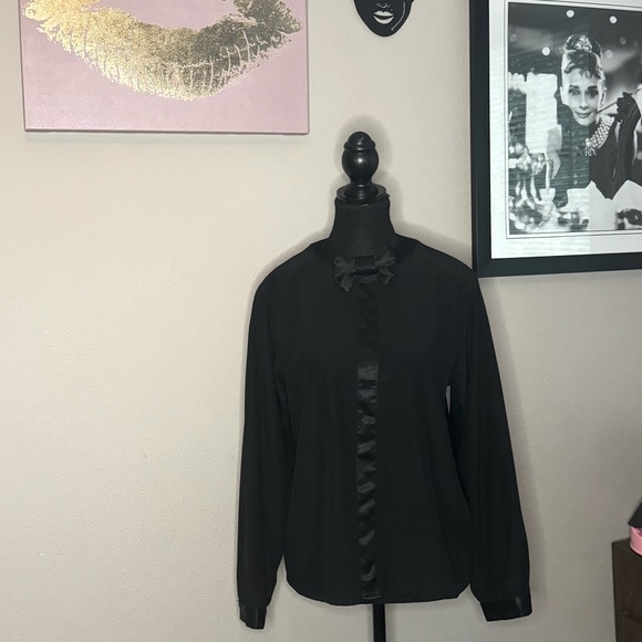 Oscar de la Renta Tops - VTG Oscar De La Renta Bow Top